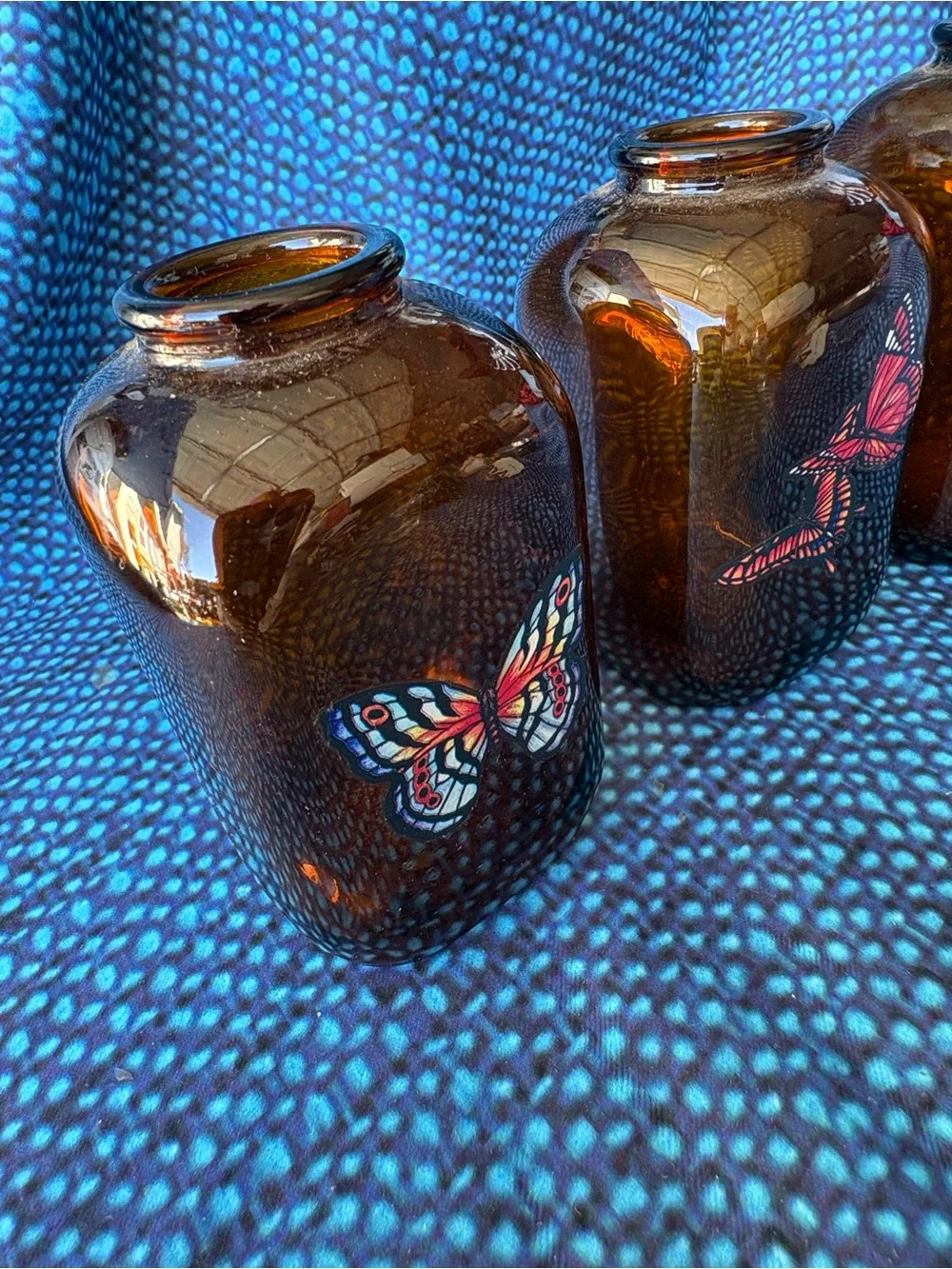 Hand-Painted Amber Glass Vase with Red Butterfly - Unknown Brand